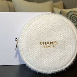 Women Makeup Pouch Regalos Mujer New In Box, Retail $90