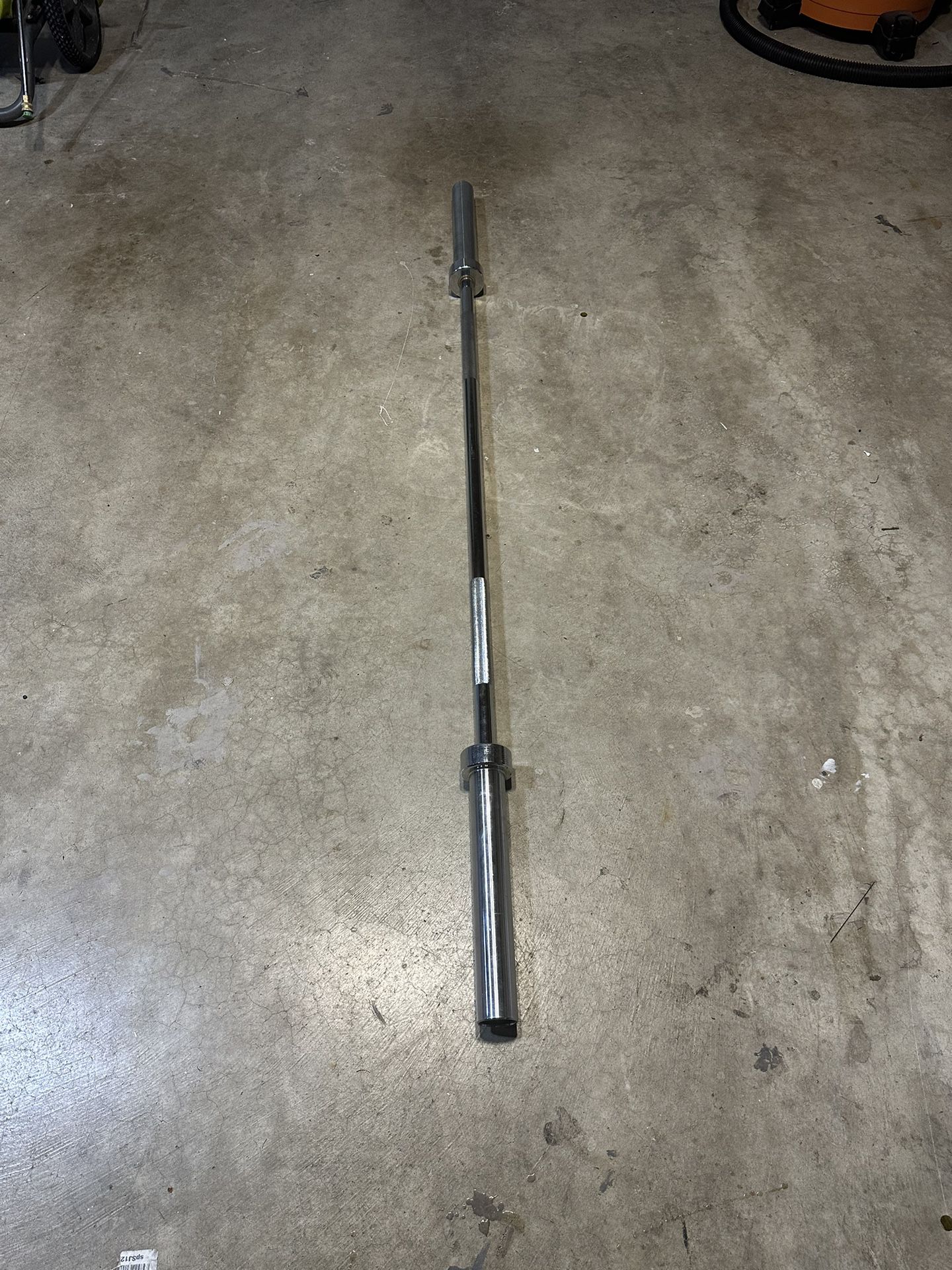 6 Foot, 35lbs Barbell, Knurled, Non Rackable 