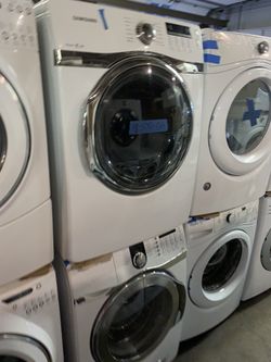 Samsung front load washer and electric dryer set working perfectly with 4 months warranty
