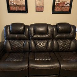Theater Seating With Recliners And USB Outlets And Plugs