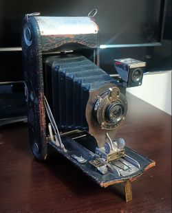 Early 1900's Vintage Eastman Kodak No. 2 Autographic Brownie Box Camera 10388 Folding Camera