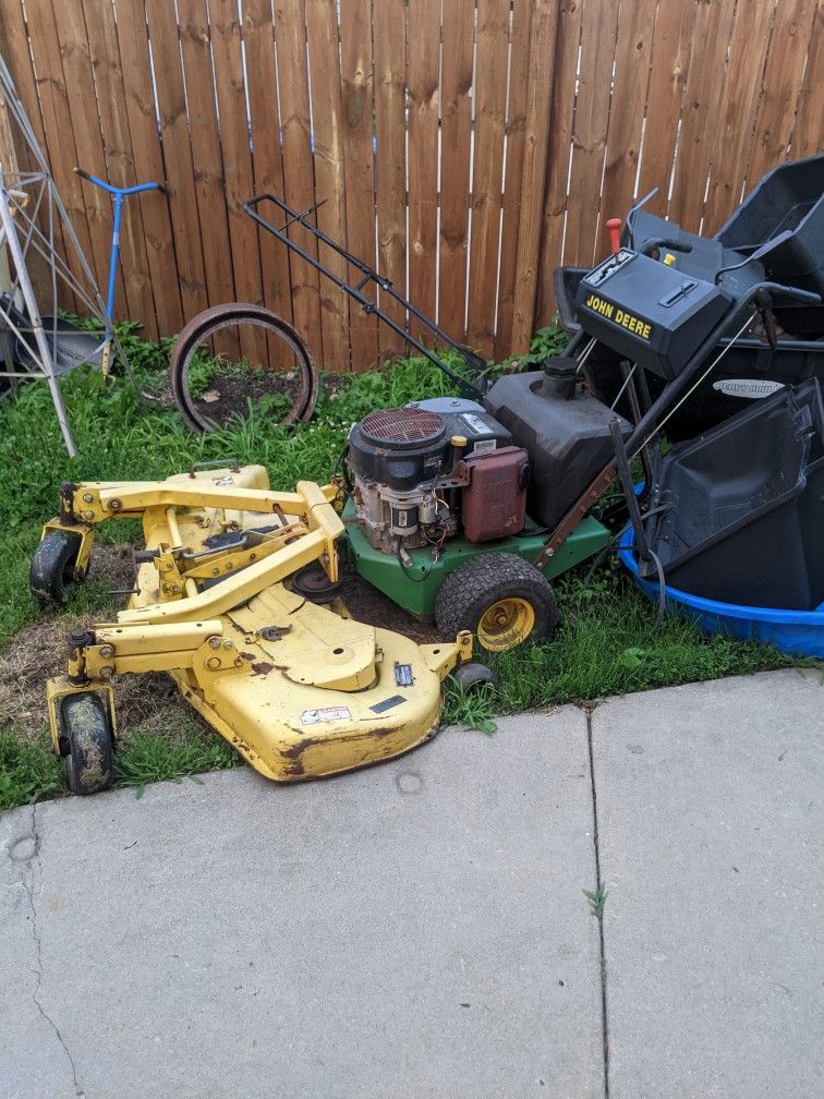 John Deere Hydrostatic 54 Inch Cut