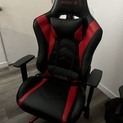 Gaming Desk And Chair 