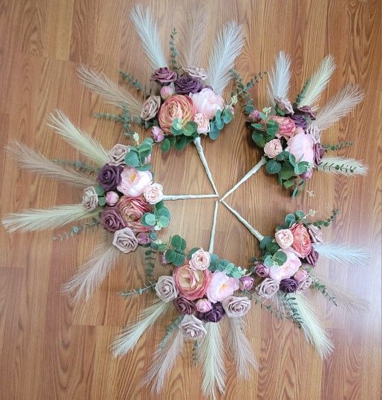 5 Bride and Bridesmaid Wedding Bouquets