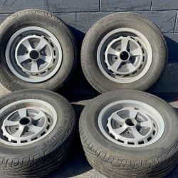 Jaguar XJ series 15 inch aluminum wheels with old tires 5x120 lug pattern