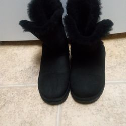 UGGs Black Bailey Button Boots