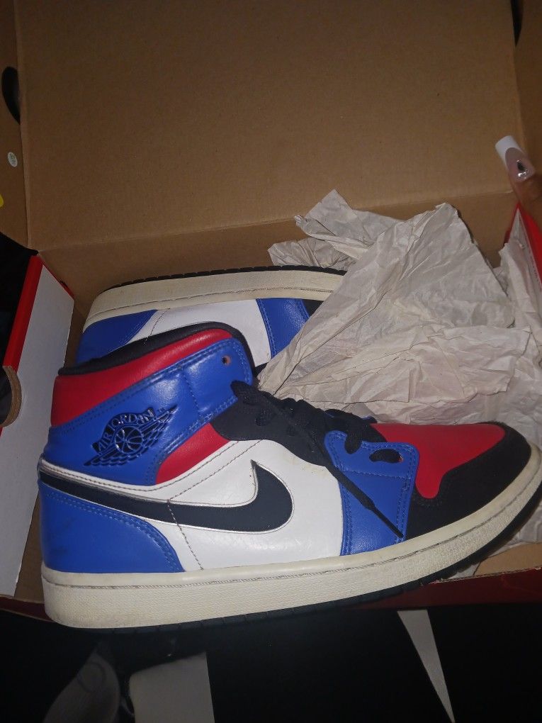 Jordan's Blue And Red