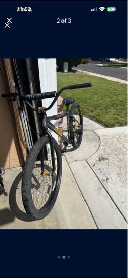 Throne BMX Bike Black and Gold