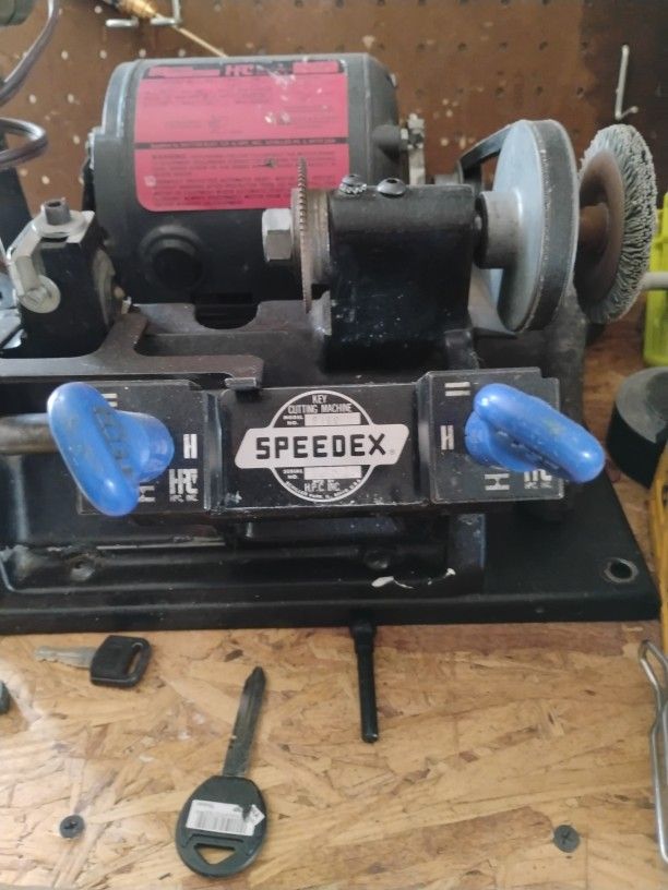 Speedex Key Duplicator Machine