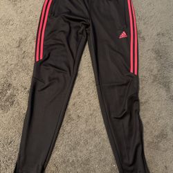 Women’s Adidas Tiro Soccer Pants Med