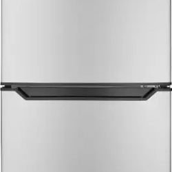 Insignia™ - 4.9 Cu. Ft. Mini Fridge with Bottom Freezer and ENERGY STAR Certification - Stainless Steel