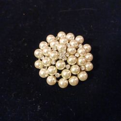 Pearl & Rhinestone Brooch