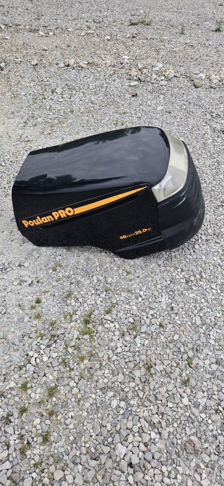 Poulan Pro Hood