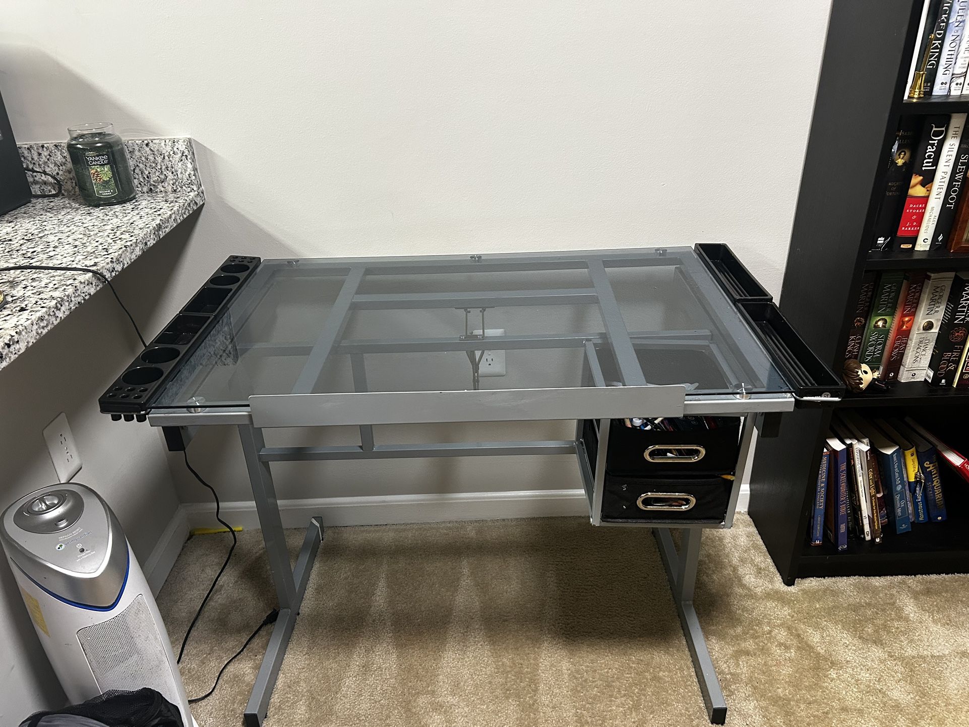 Art Table