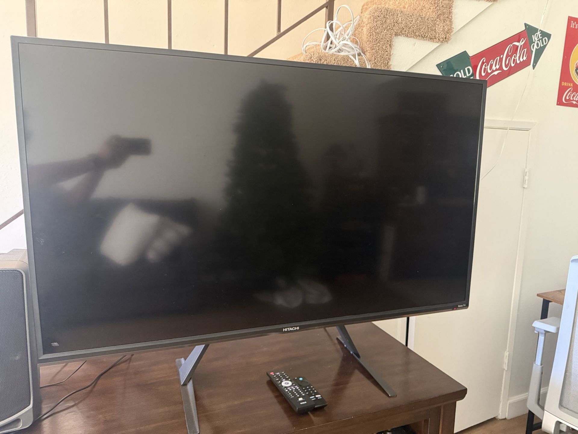 Hitachi 50” tv + Amazon Stick (OBO) Pick Up Only
