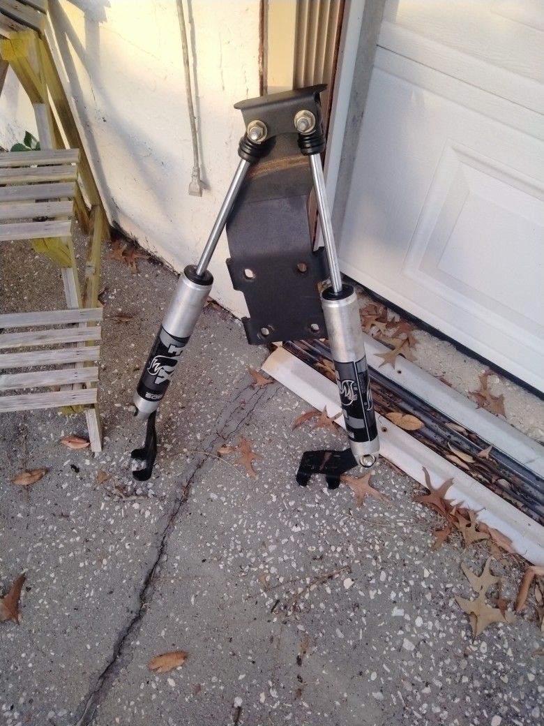 F250 Front Stabilizer Shocks FOX