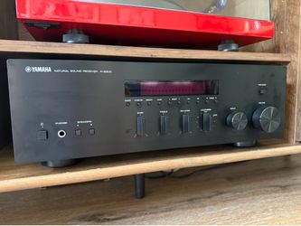 Yamaha R-S300 Stereo Receiver - Excellent Condition - 50W x 2