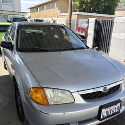 2001 Mazda 