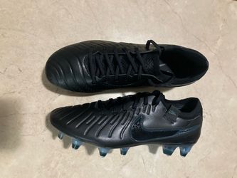 Nike Tiempo Legend Soccer Cleats