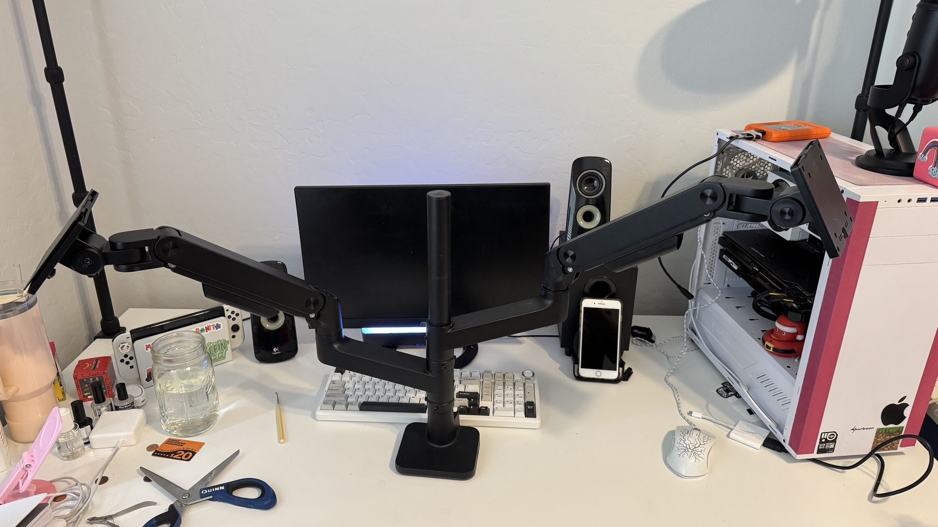 ARES WING Heavy duty Dual Monitor Stand
