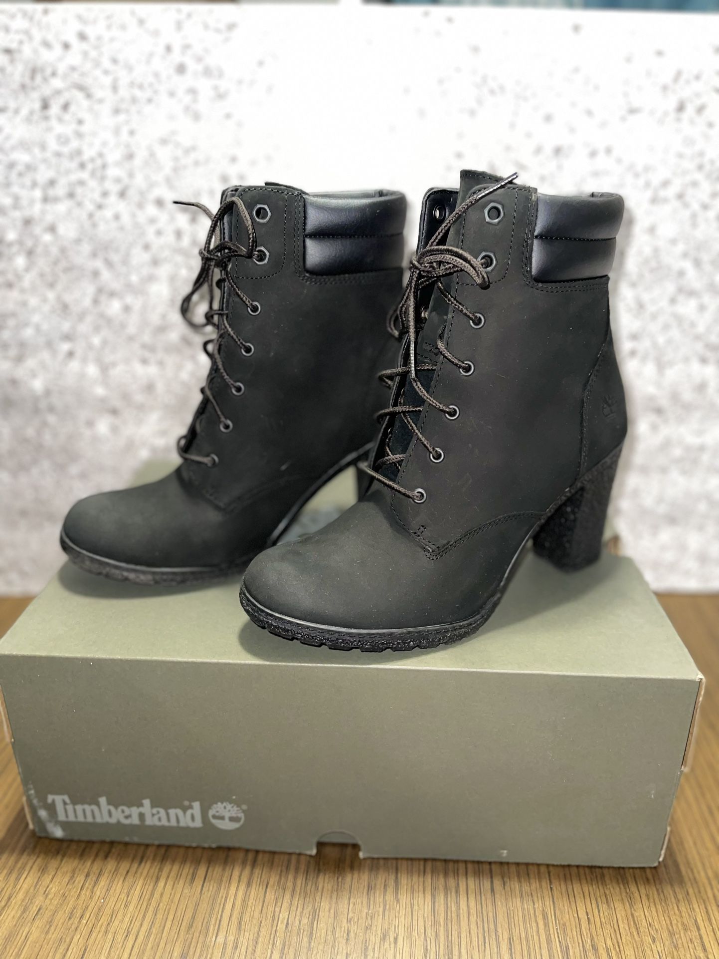 New Timberland Heeled Boots