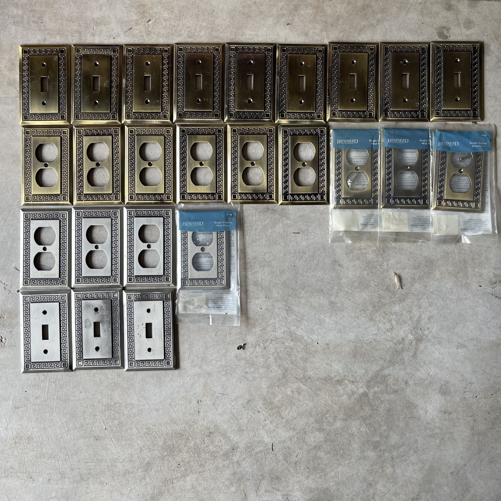 Outlet Switch Cover Wall Plate  Lot 25