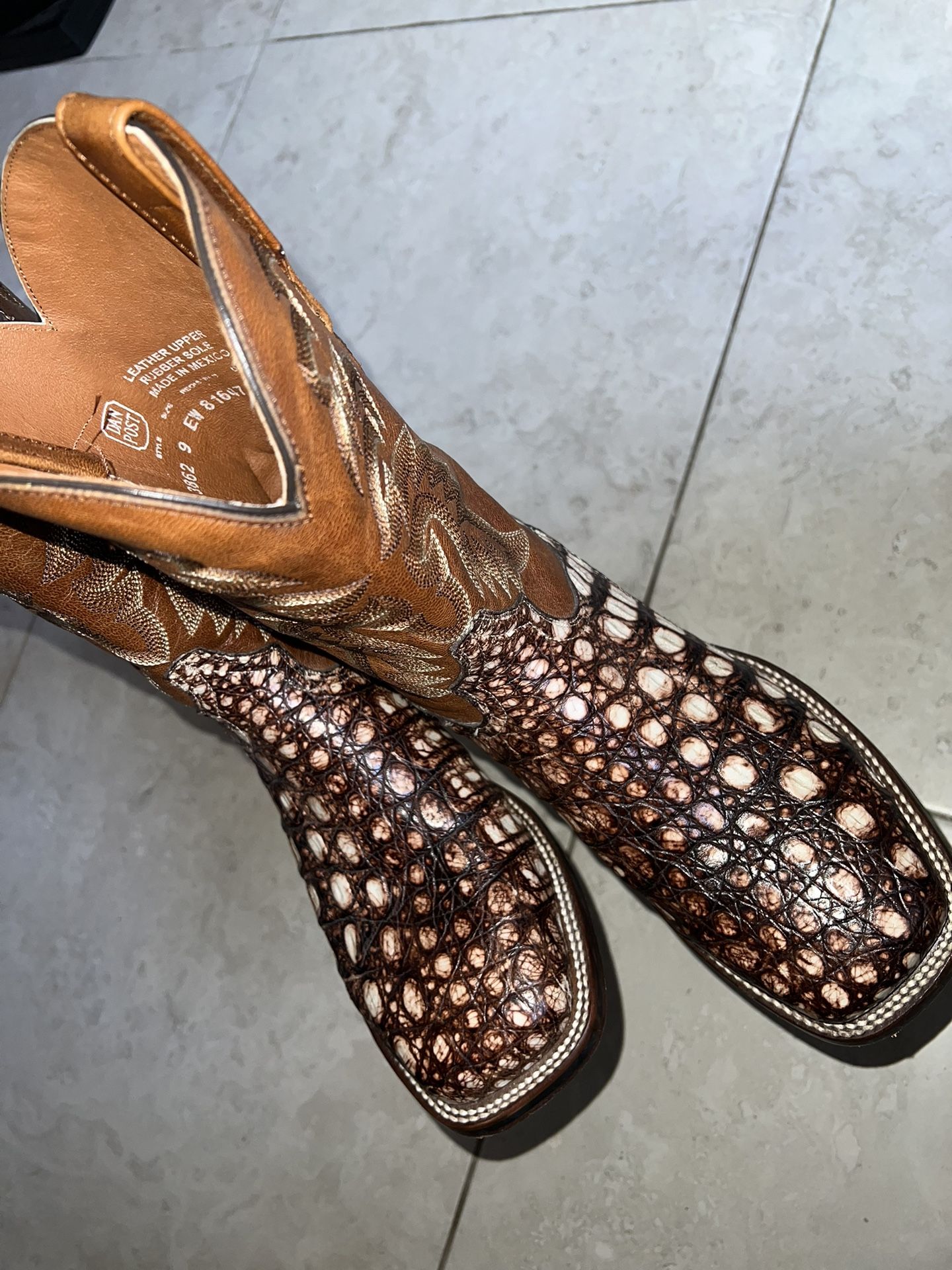 Caiman Boots Dan Post Brand New