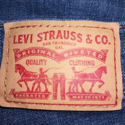 Women's Levi's 