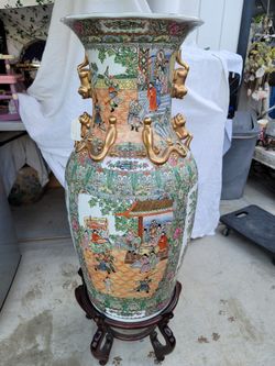 37" Vintage Porcelain Chinese Famille Rose Vase