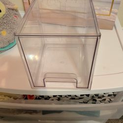 7 Clear Makeup Or Storage Bins