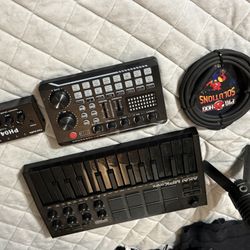 Studio Equipment 