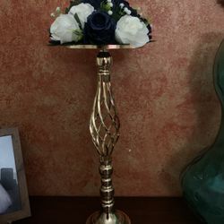 Crystal Flower Stands 4 Pieces. Can Be Used W/WO Crystals 