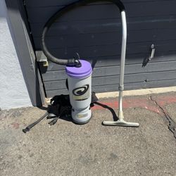 Super Coach Pro Team Vacuum 