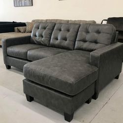 Venaldi Grey Queen Sofa Chaise Sleeper | Brand New | Take Home w No Interest-Financing

