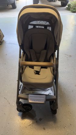 Nuna Mixx Next Stroller & Car Seat With Base