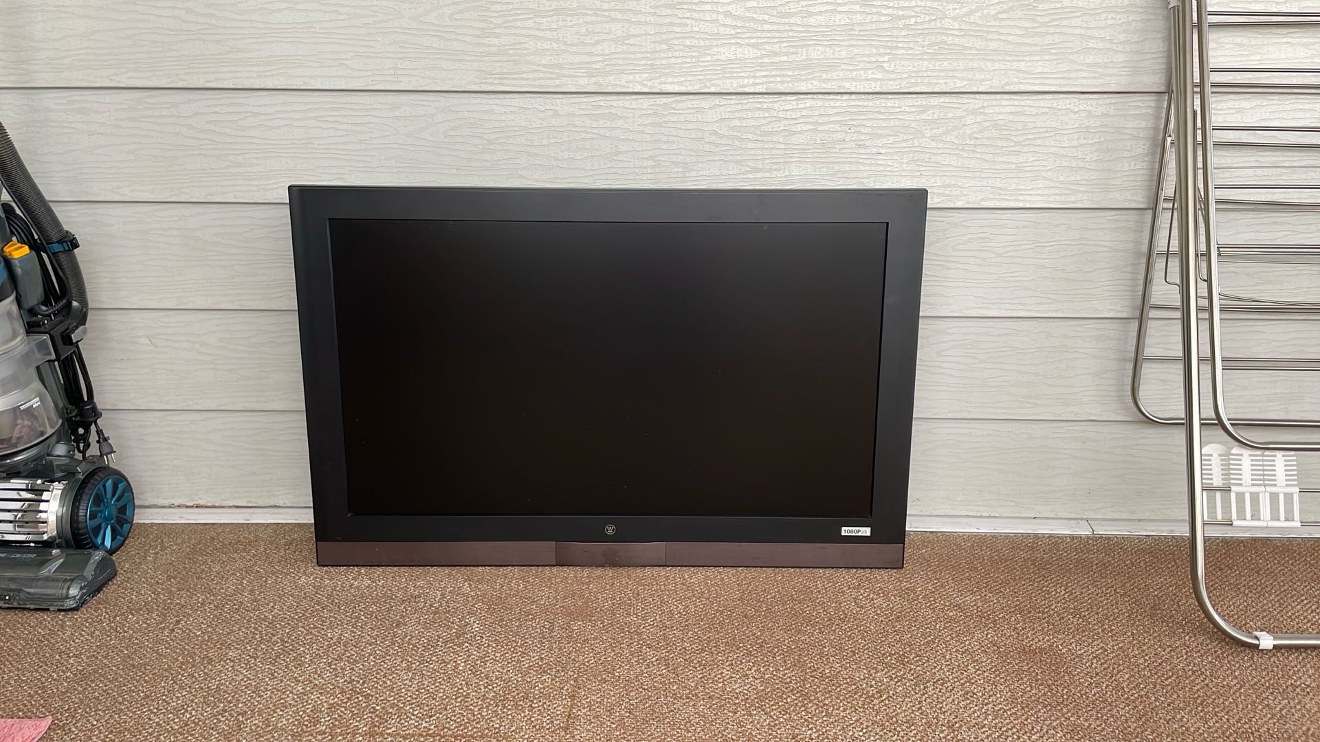 tv/moving sale