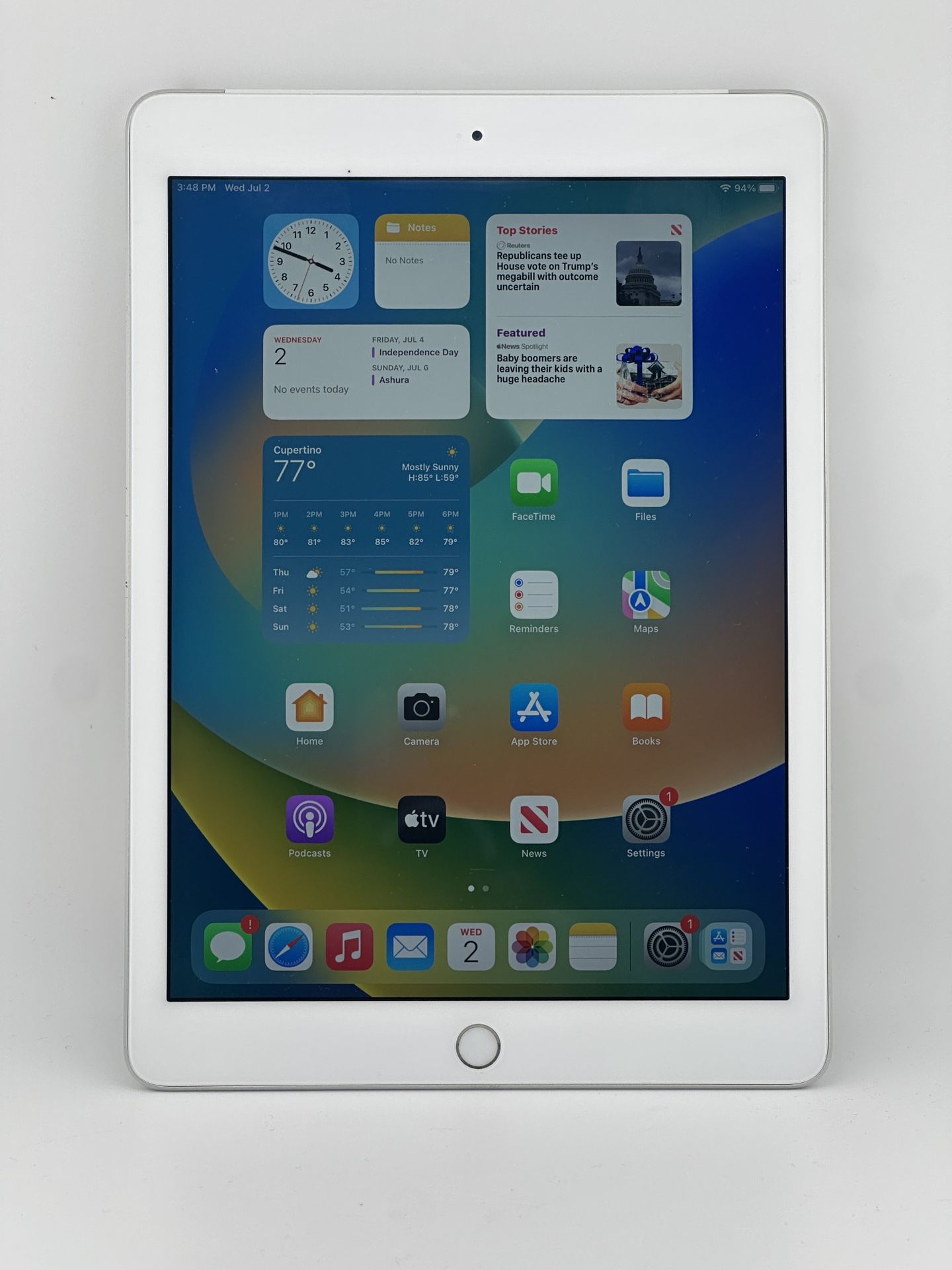 Apple iPad 5th Tablet 9.7 inch 32GB wifi+unlocked cellular