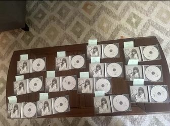 Taylor Swift Signed CDs