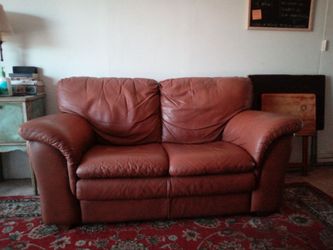 Brown Leather 2-Seater Loveseat Sofa