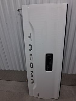 White Toyota Tacoma Tailgate