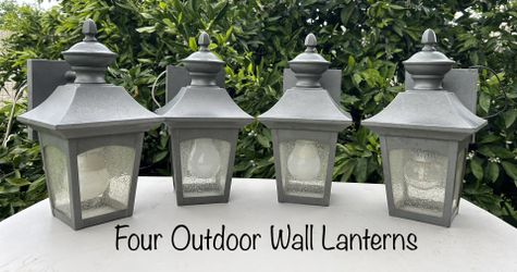 Four outdoor wall Lanterns 
