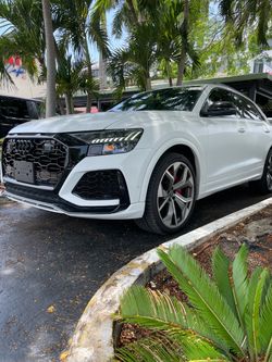 2023 Audi Q8