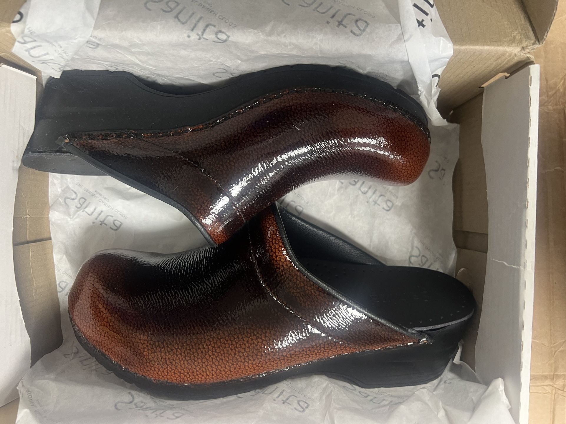 SANITA ORIGINAL SONJA PATENT CLOGS 450447 3 Mirror color, EU 39