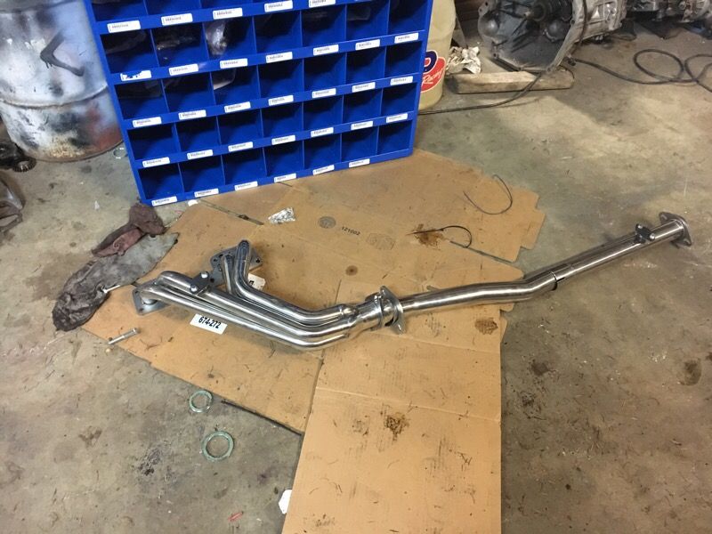 Toyota 22r 22re header and mid pipe.