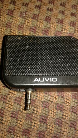 FREE -WITH-PURCHASE-Auvio Auxiliary Speaker plug it in your phone works with Battery 's $20.00 dollars