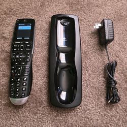 Logitech Harmony One Universal Remote W/ Charger Base Model L-LW20 Tested