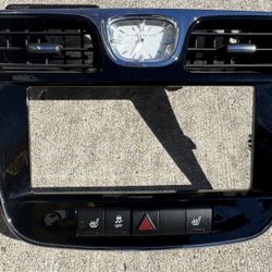 2011-2014 Chrysler 200 Radio Dash Bezel W Clock & Heated Switch  OEM