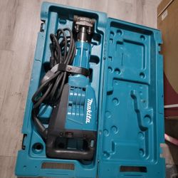 Makita Jack Hammer 