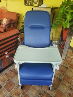 Recliner  New Blue