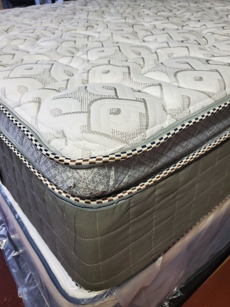 King SIZES MATTRESS PILLOW TOP WITH MEMORY FOAM GEL 15